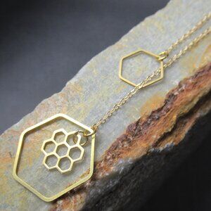 Honeycomb Lariat Necklace, 23 inches, Honey Bee Collection